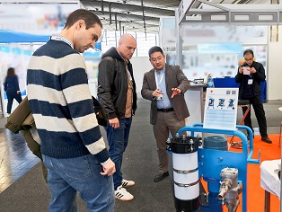 1744096578363593.jpg 1744096578363593.jpg